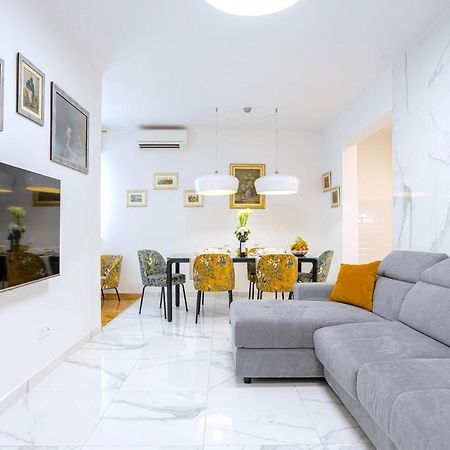 Lux Holiday Apartment Tony @ 10 Min Znjan Beach 스플리트 외부 사진