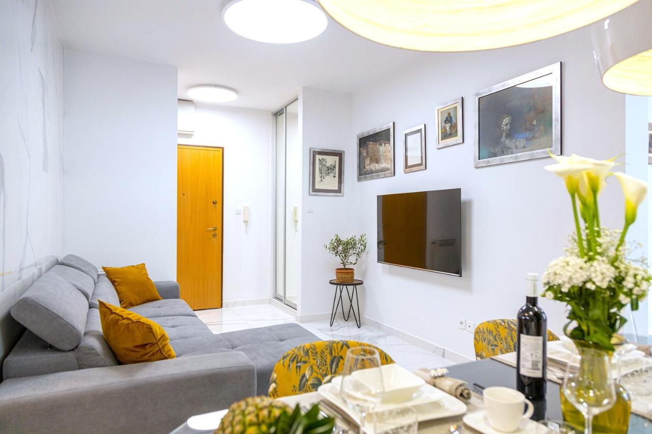 Lux Holiday Apartment Tony @ 10 Min Znjan Beach 스플리트 외부 사진
