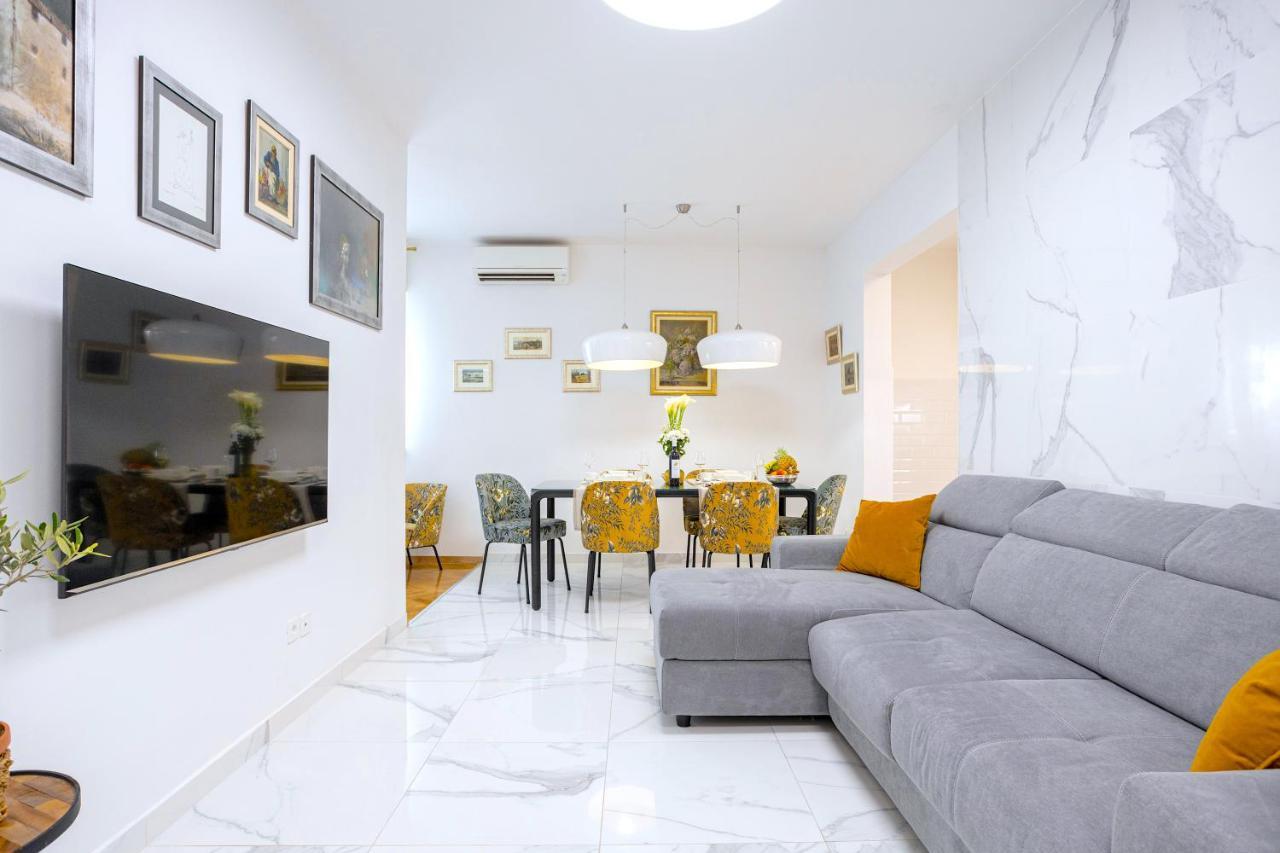 Lux Holiday Apartment Tony @ 10 Min Znjan Beach 스플리트 외부 사진